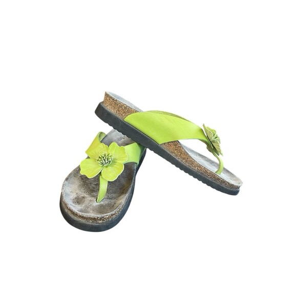 Mephisto Green Sandals. Violette. Vibrant Summer Style - Picture 2 of 11